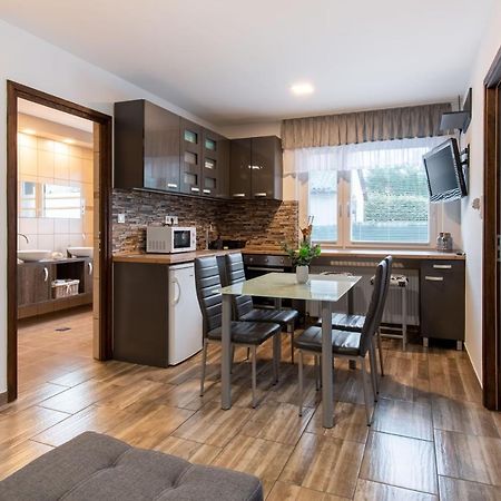 Hajdúszoboszló Garden Lux Apartman מראה חיצוני תמונה